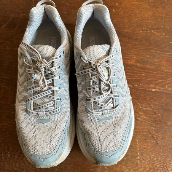Hoka One One x Outdoor Voices Clifton 4 Sneakers Mist Blue - Picture 5 of 8